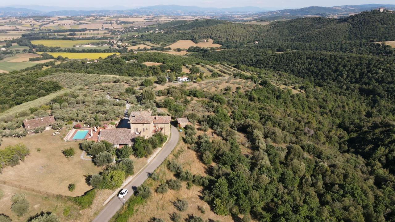 Podere Schioppello Casale Con Appartamenti Privati Cibottola 外观 照片
